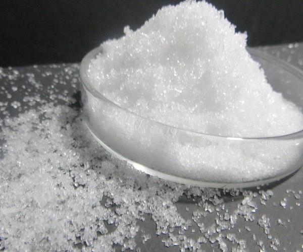 硫酸鎂廠家的產品用作葉面肥怎樣使用